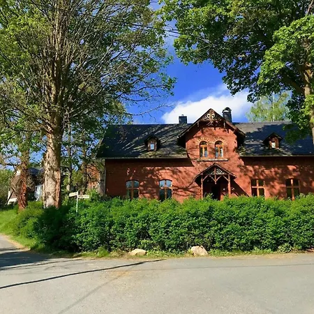 Hébergement de vacances Charmantes Ferienhaus In Guerth Mit Terrasse Und Garten *