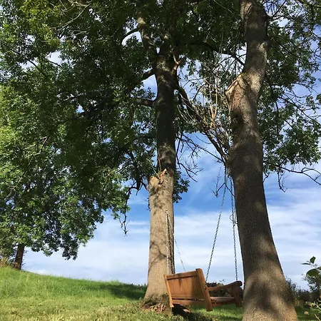 Hébergement de vacances Charmantes Ferienhaus In Guerth Mit Terrasse Und Garten *