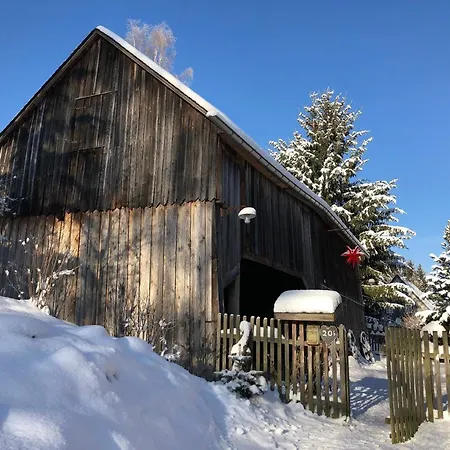 Hébergement de vacances Charmantes Ferienhaus In Guerth Mit Terrasse Und Garten *