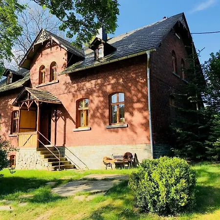 Charmantes Ferienhaus In Guerth Mit Terrasse Und Garten * Bad Elster