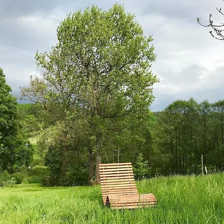 Charmantes Ferienhaus In Guerth Mit Terrasse Und Garten *